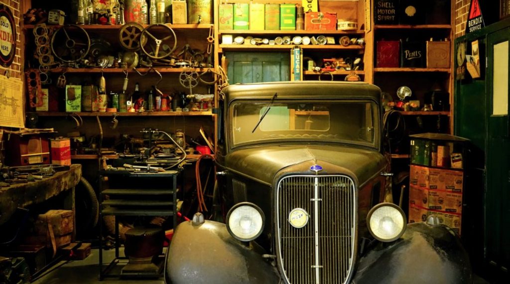 Whats Old is New 4 Tips for the Beginning Car Restorer pexels car restoration