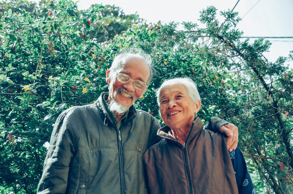 Tips for Looking After Your Parents as They Age