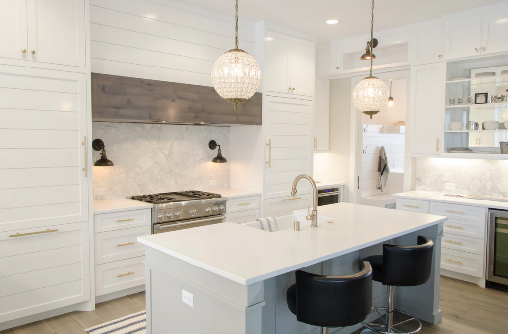 4 Ways to Utilize Small Kitchen Space When Remodeling 1 4 Ways to Utilize Small Kitchen Space When Remodeling