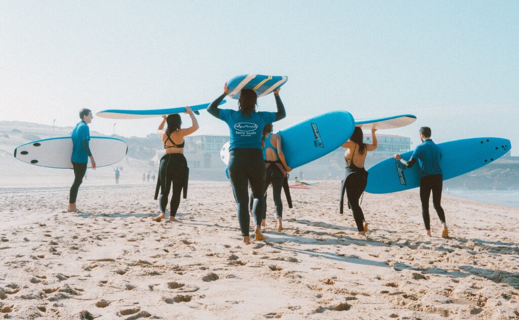 5 Tips to Help You Choose the Best Surf Lessons 2
