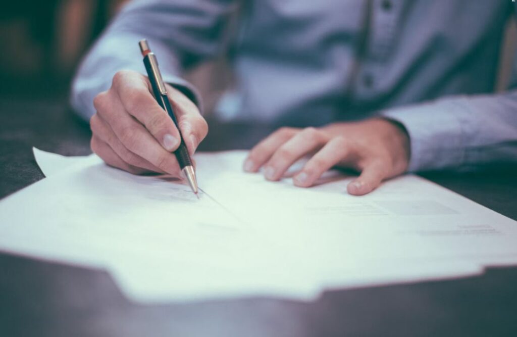 4 Complicated Situations Where a Family Lawyer Can Help