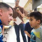 Astronaut Shane Kimbrough at Arlington Career Center (NHQ201709120121)