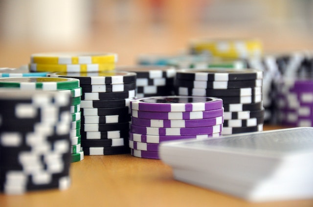 Customized poker chips