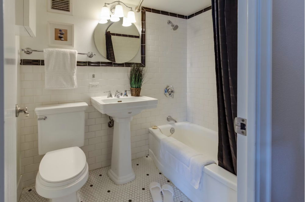 6 Home Repairs That Cannot Wait and What to Do About Them 1 6 Home Repairs That Cannot Wait and What to Do About Them