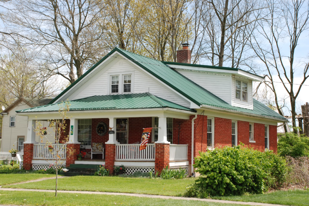 Rain Gutters: Why You Need Them and How to Clean Them 1 Rain Gutters Why You Need Them and How to Clean Them