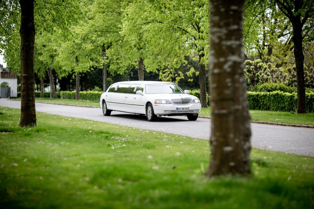 6 Tips to Help You Get the Most Out of a Limo Service