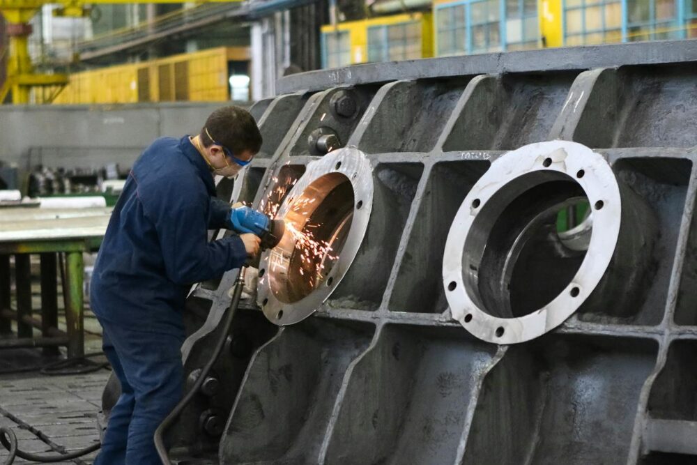 5 Ways to Improve Safety Procedures in a Manufacturing Facility 1