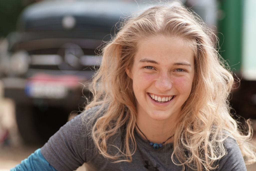 The Art of Radiant Smiles - Expert Tips for Sustaining Your White Teeth