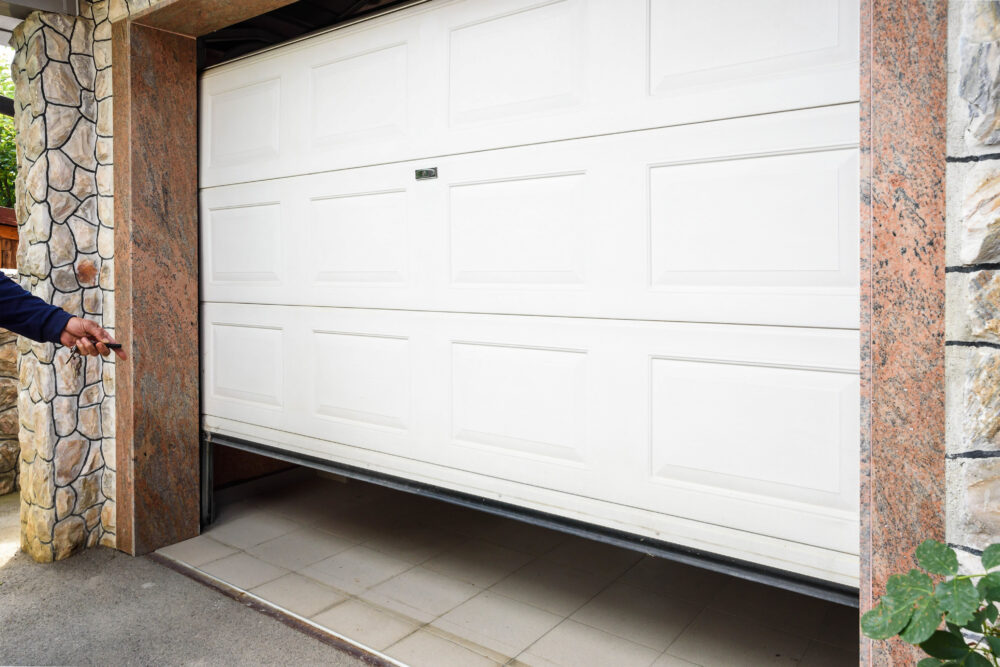 garage door stuck 1