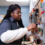 Things to Consider When Choosing a Licensed Electrician Beforehand